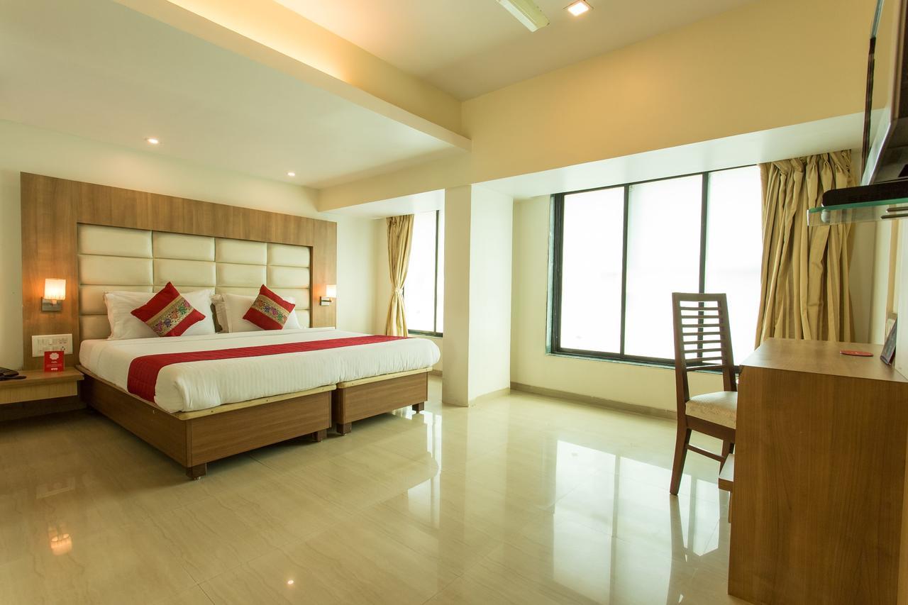Oyo 2026 Hotel Aishwarya Residency Navi Mumbai Zewnętrze zdjęcie