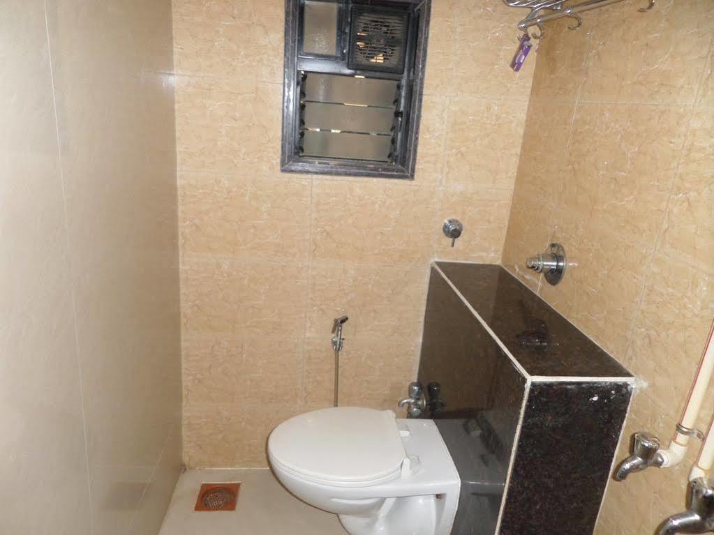 Oyo 2026 Hotel Aishwarya Residency Navi Mumbai Zewnętrze zdjęcie